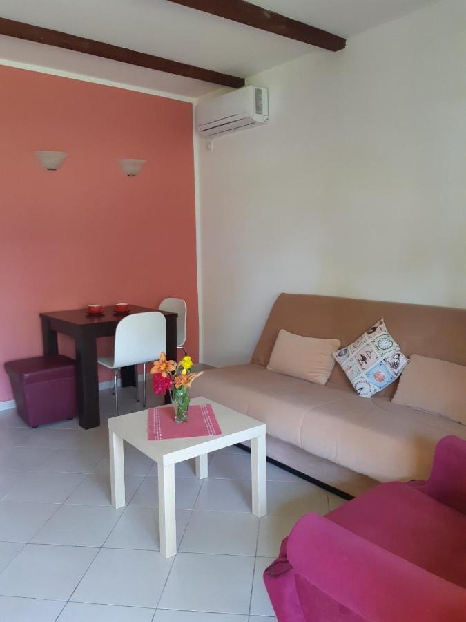 Cvjetni Apartmani Cetinje Exteriör bild