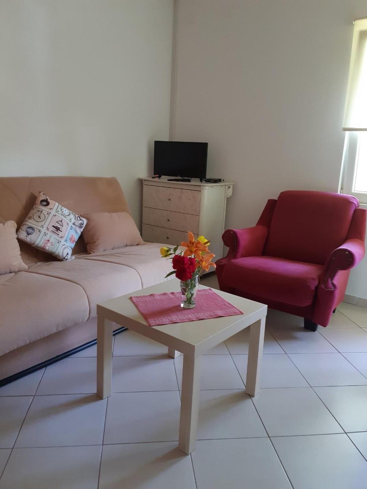 Cvjetni Apartmani Cetinje Exteriör bild
