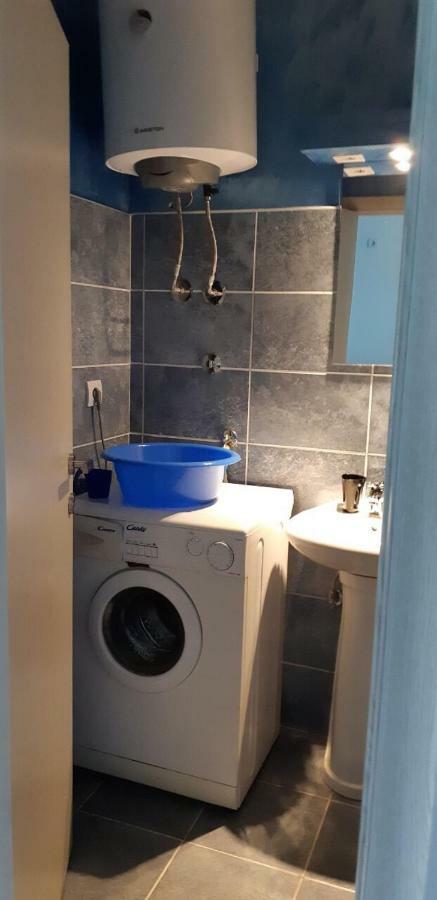 Cvjetni Apartmani Cetinje Exteriör bild